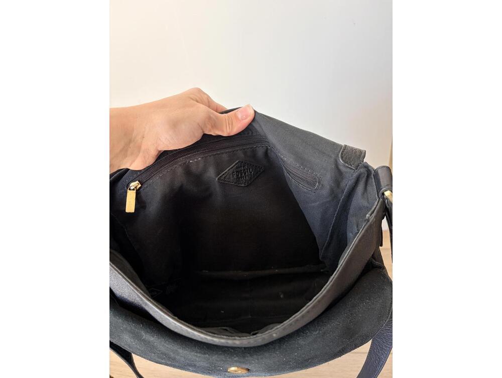 FOSSIL Peyton Double Flap Crossbody Messenger Bag Black pebbled Leather key - Picture 8 of 8